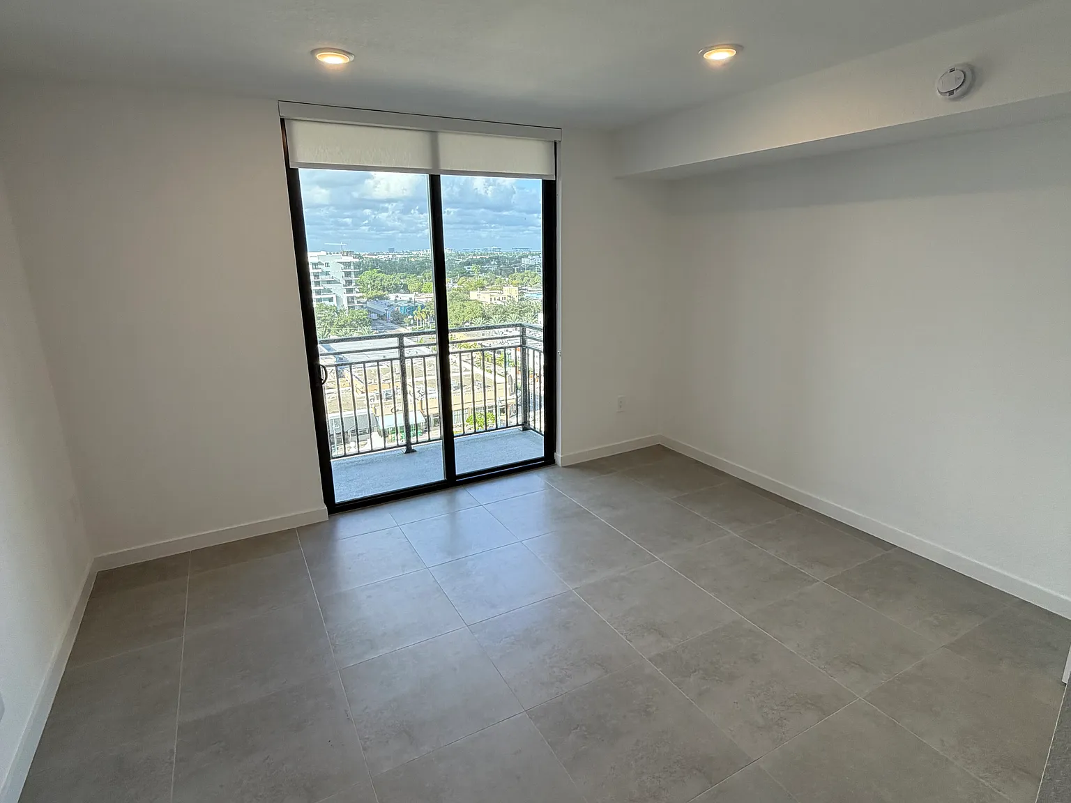 Studio, 475 sqft, $1,800 — Photo 3