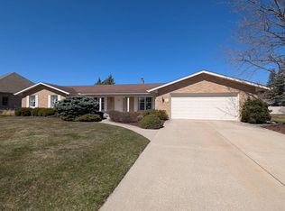3425 Win Kae Pl, Bay City, MI