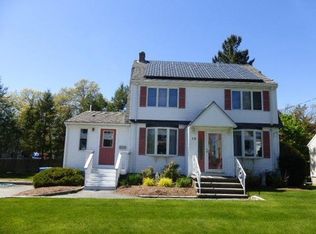 12 Pine Hill Cir, Waltham, MA 02451