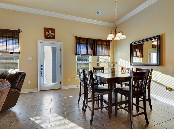 4th image of 16397 Timberstone Dr
