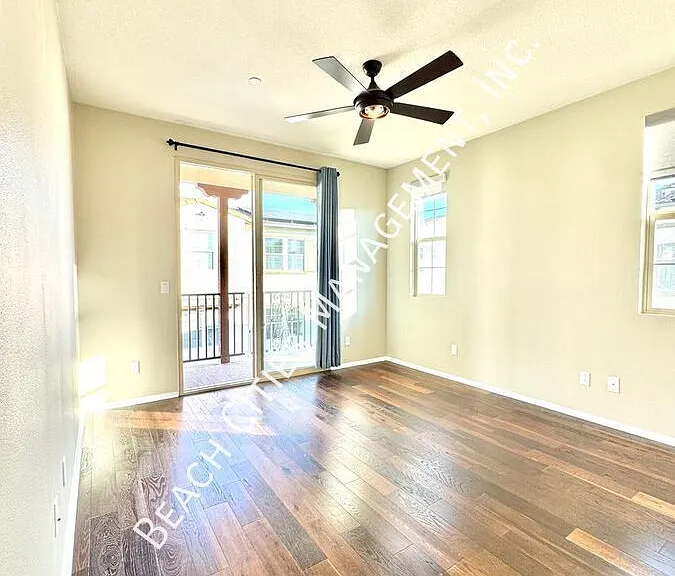 1885 Orizaba Ave #104 — Photo 20