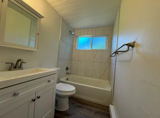 1208 34th St #5, Seaview, WA 98644