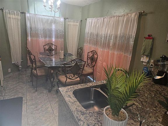 4th image of 679 Midori St