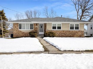 4035 Lynner Dr, Des Moines, IA 50310