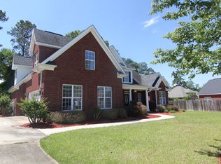 202 Oakley Ct, Bonaire, GA 31005