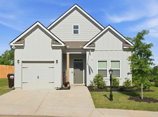 7593 Snow Line Ln, Ooltewah, TN 37363