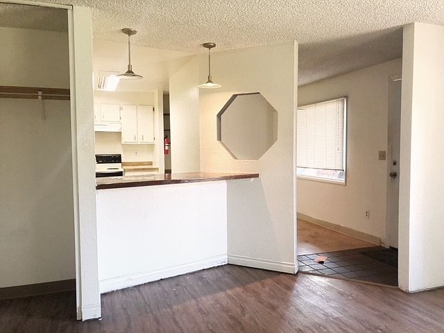 1st image of 3325 Boniface Pkwy APT 1