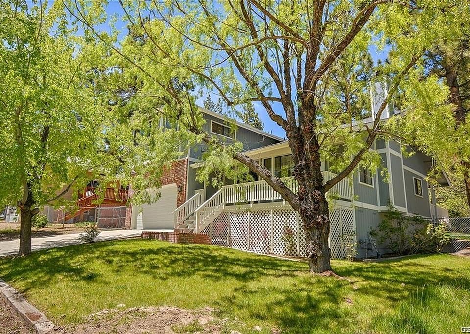 1st image of 571 Pinewood Dr