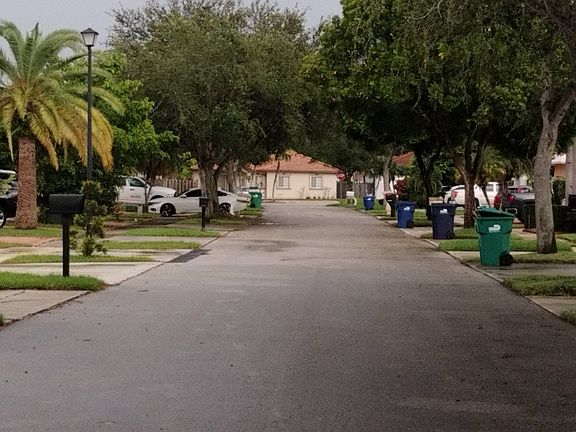 4th image of 9043 NW 163rd Ter