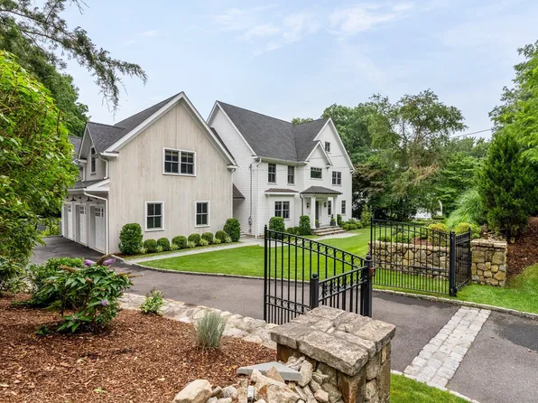 142 Compo Road North, Westport, CT 06880