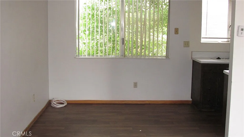 2 bed, 800 sqft, $1,199 — Photo 4