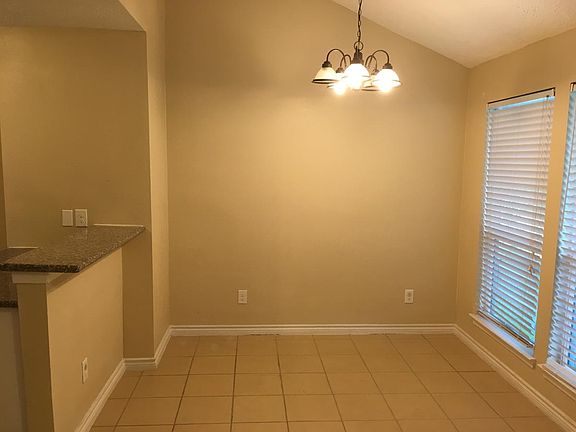 4th image of 11514 Meadow Pines Ct