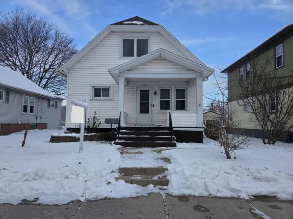 1346 Lenz COURT, Sheboygan, WI 53083