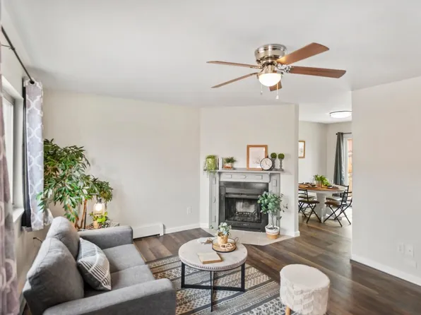 824 37th Ave Ct #824, Greeley, CO 80634