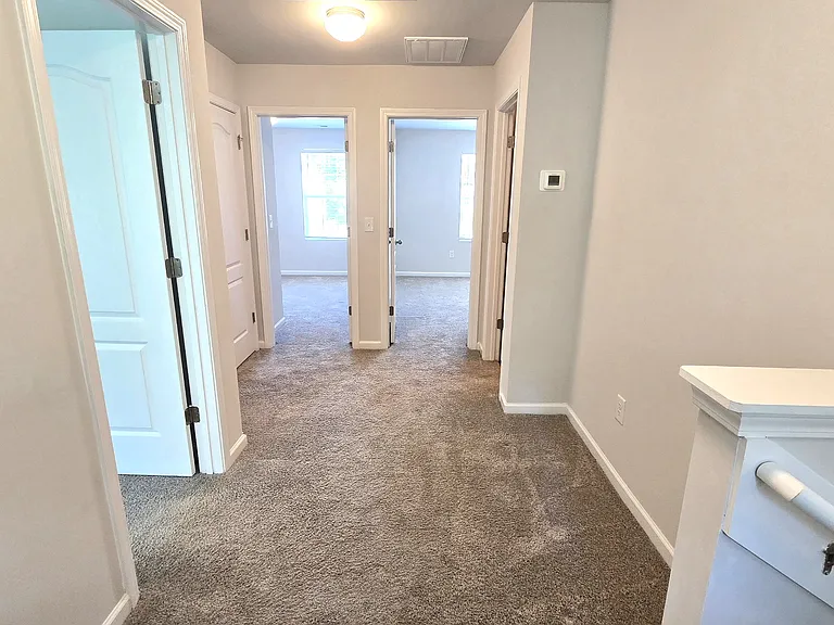 824 Conductor Ct — Photo 12