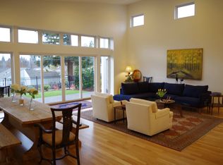 1112 Hyde Park Pl, Eugene, OR 97401