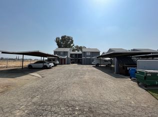 1715 E Douglas Ave #U, Visalia, CA 93292