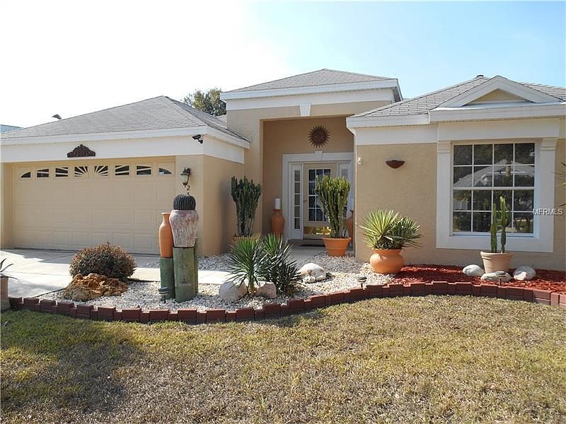1st image of 259 Fareham Dr