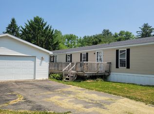5757 Comanche Ln, Howell, MI 48843