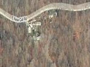 7367 E New Cut Rd, Scottsburg, IN 47170