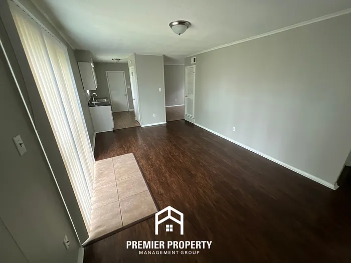 4190 Arrowood Ave — Photo 5