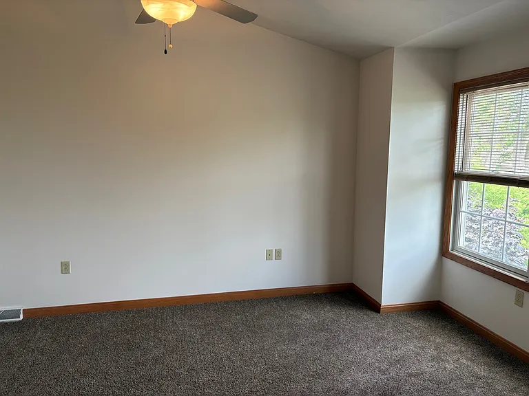 4139 Wood Hills Dr #1 — Photo 6