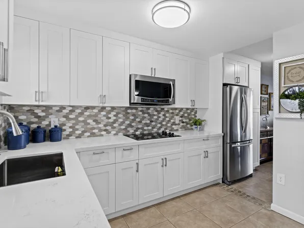 2791 N Pine Island Road #112, Sunrise, FL 33322