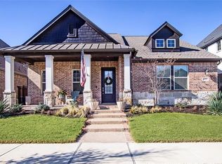 4502 Sapphire Falls Way, Arlington, TX 76005