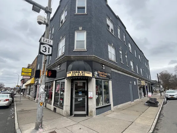 370 Meigs St, Rochester, NY