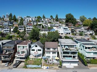15156 Victoria Ave, White Rock, BC
