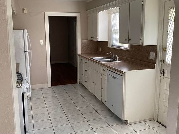 4th image of 6626 Fairfield Dr