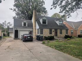 3822 H St, Lincoln, NE