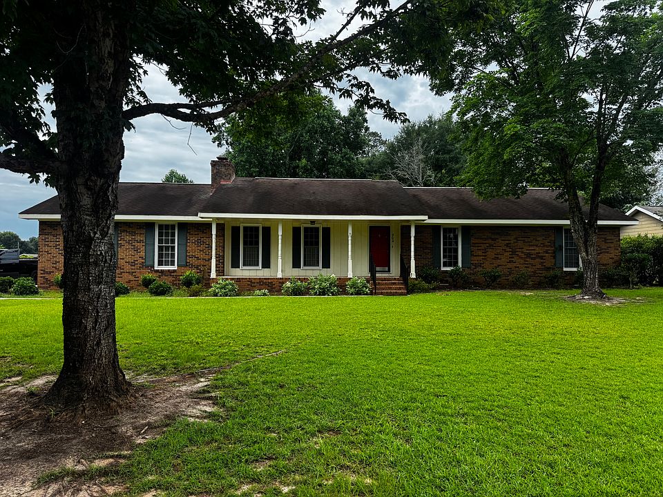 1st image of 904 Chapel Ridge Dr