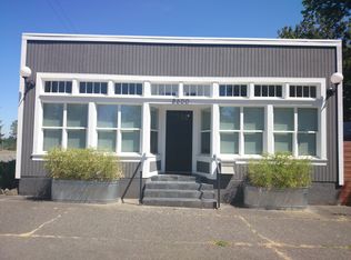 8600 30th Ave SW, Seattle, WA 98126