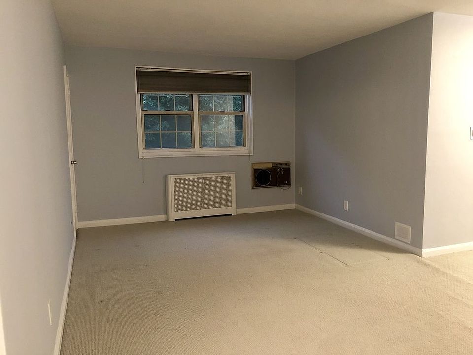 1st image of 6905 210th St #B