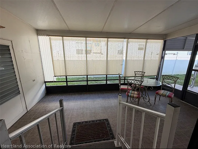3345 Illinois Ave — Photo 12