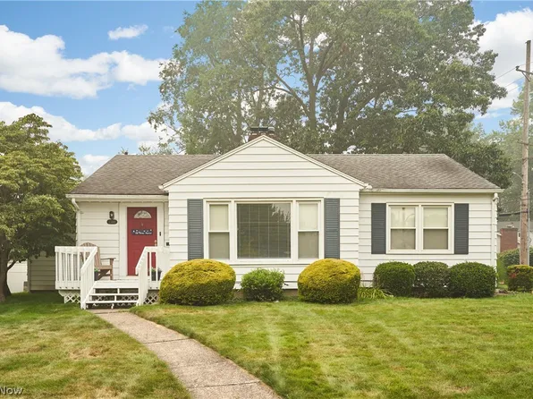 2388 17th St, Cuyahoga Falls, OH 44223