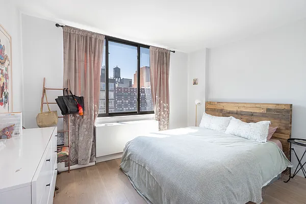 Rented by Compass | media 3