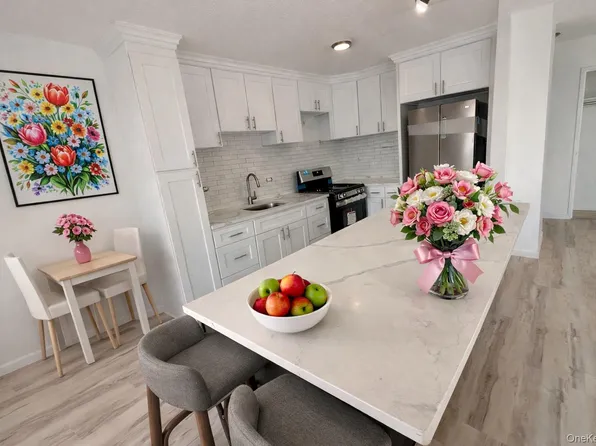 1966 Newbold Avenue #303, Bronx, NY 10472