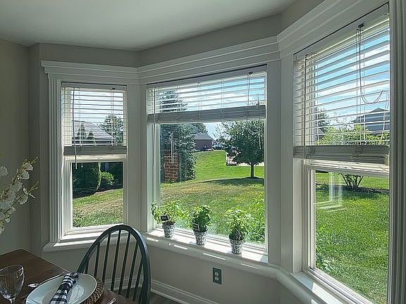 3rd image of 7602 Cloudstone Dr