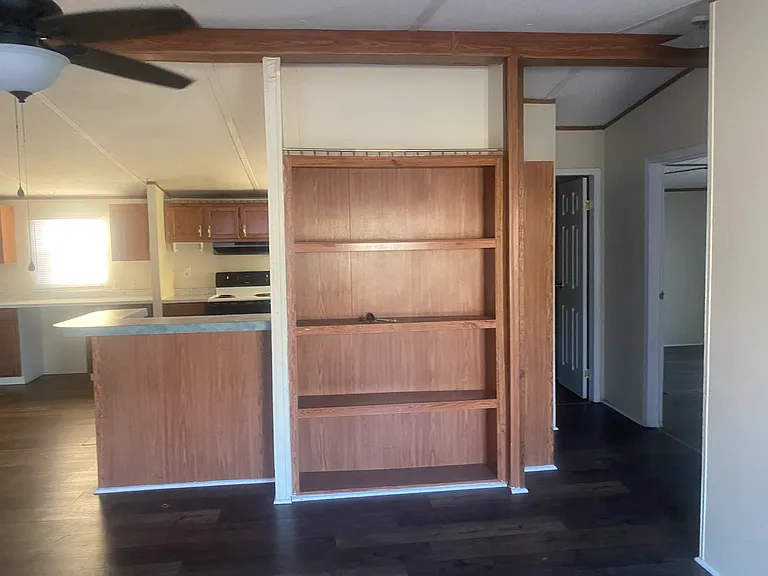 128 Loma Linda Ln — Photo 7