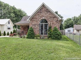 145 S Fern St, Sellersburg, IN 47172