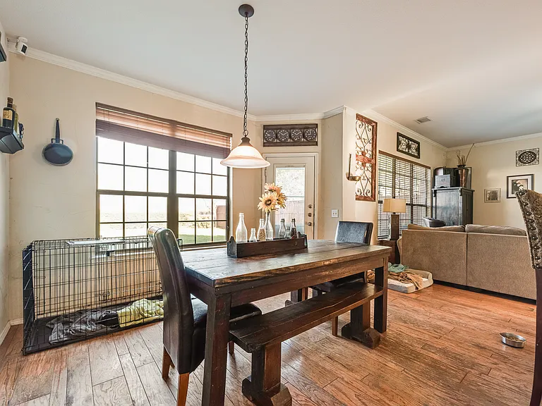 7578 Seawood Dr — Photo 14