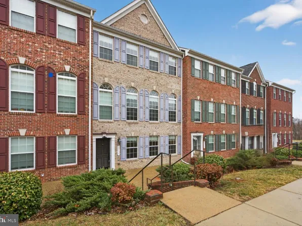 3711 Chippendale Cir, Woodbridge, VA 22193