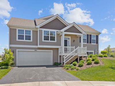 1651 Ruby Dr, Pingree Grove, IL, 60140