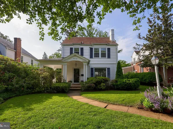 960 Helen Ave, Lancaster, PA 17601