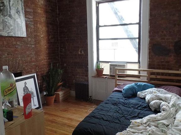 5th image of 1838 A C Powell Blvd APT 5