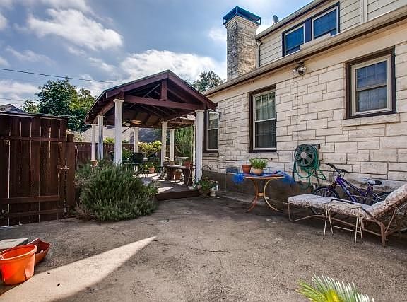 5th image of 6943 Meadow Lake Ave