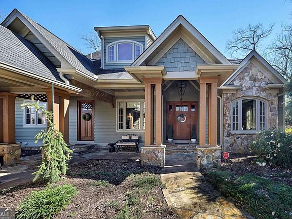 3rd image of 943 Newt Green Rd