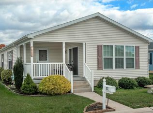 17 Lydian Dr, Williamstown, NJ 08094